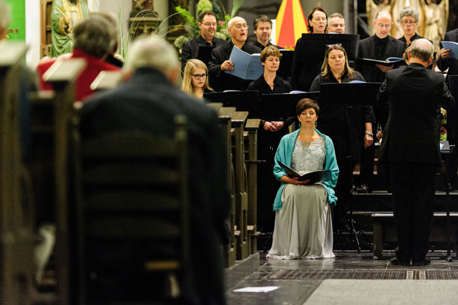 Concert ter ere van componist Mathieu Dijker, door Ad Parnassum, Boxtel 2015