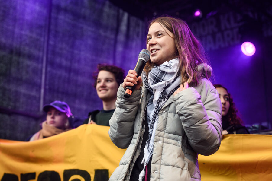 Greta Thunberg tijdens de Klimaatmars Amsterdam 2023