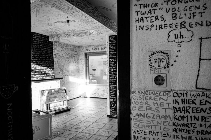 Tilburgse wijk Groeseind ten tijde van de sloop in 2010: House of Words