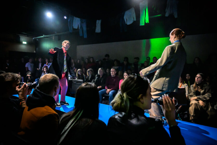 Modeshow Walking Nine Lives, Hall of Fame Tilburg